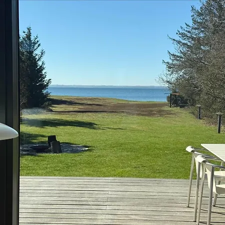 Beatrice - 100m To The Fjord By Interhome Feriehus